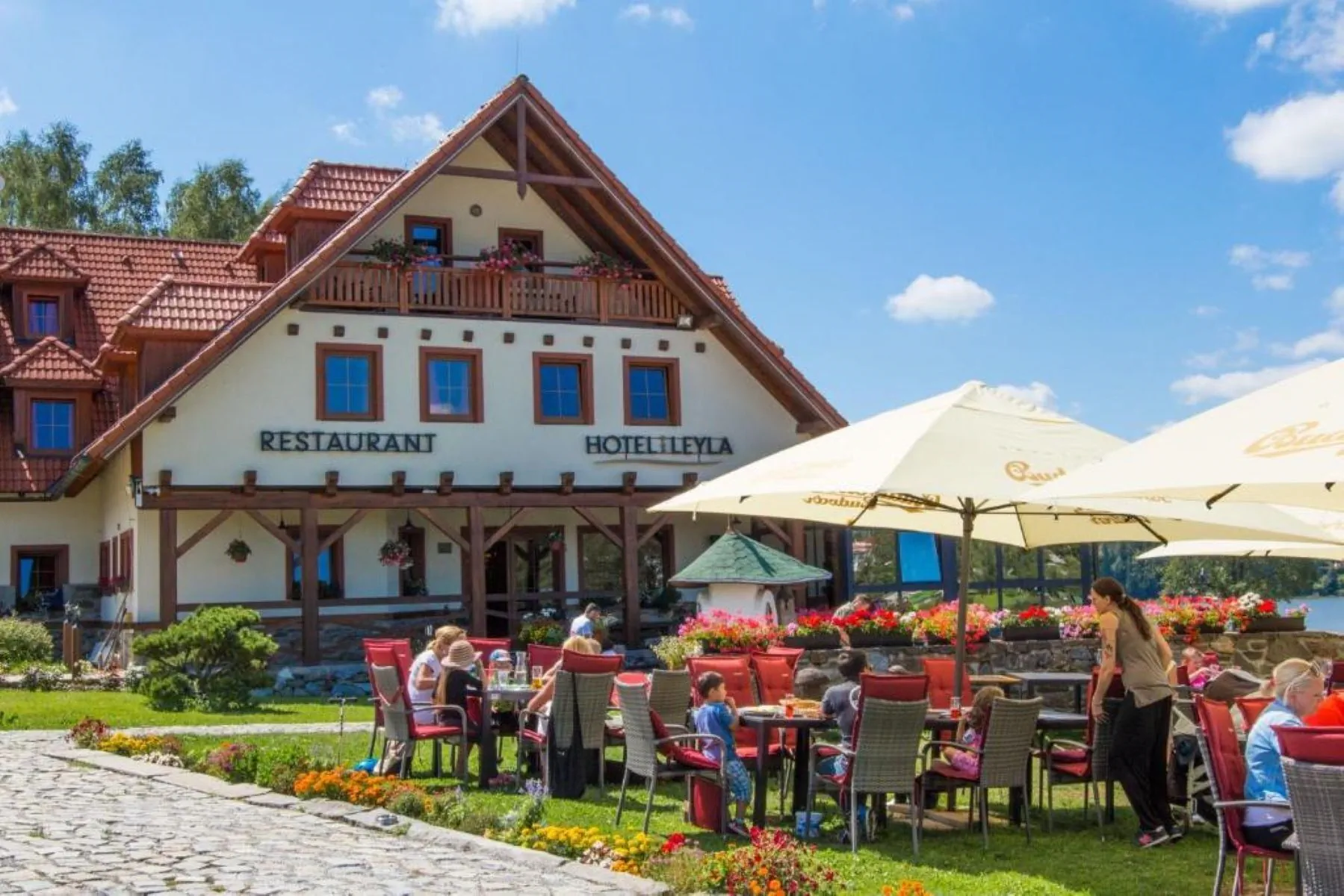 Hotel Leyla Frymburk