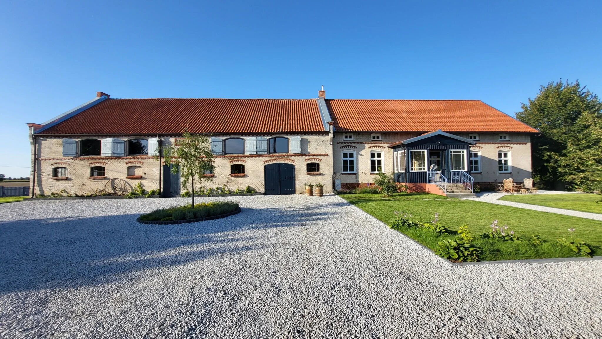 Dom Do Góry Kołami Powalina