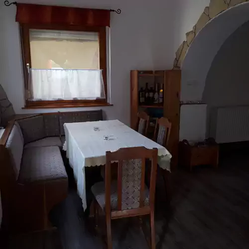 Zsófia Apartman Sárvár 005 kép