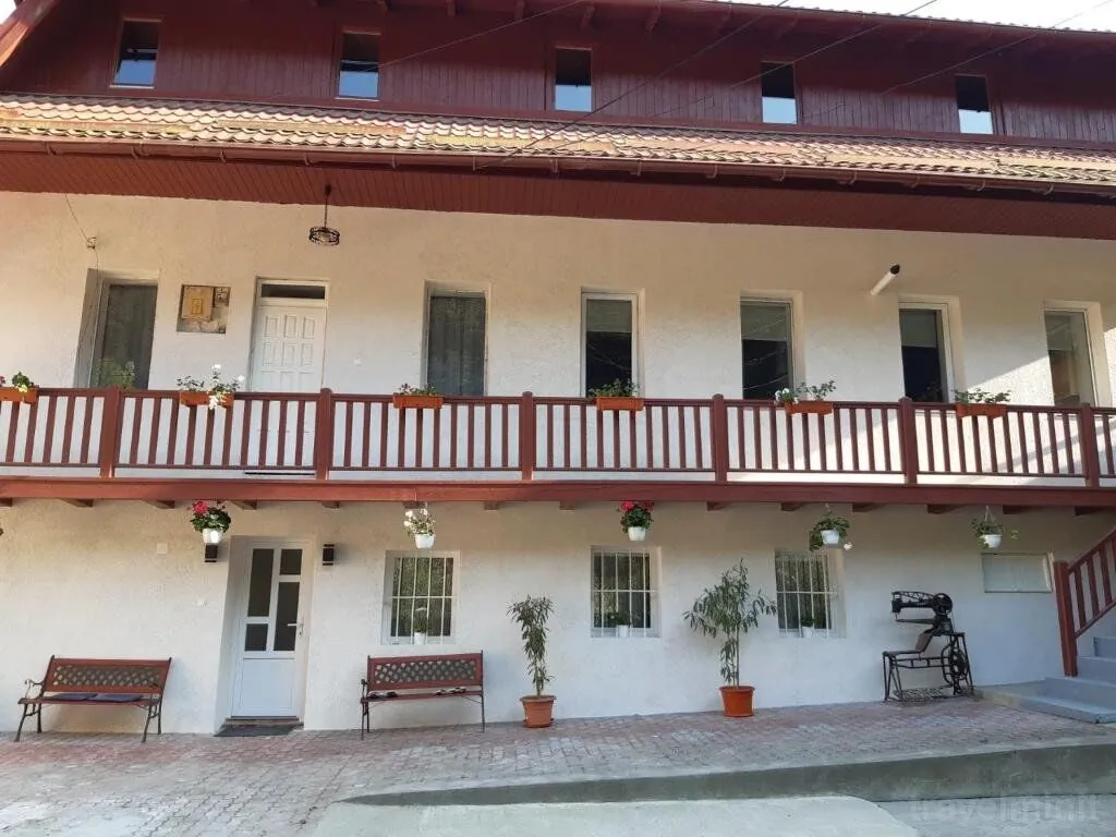 La Conac 13 Ceasuri Bune Bran