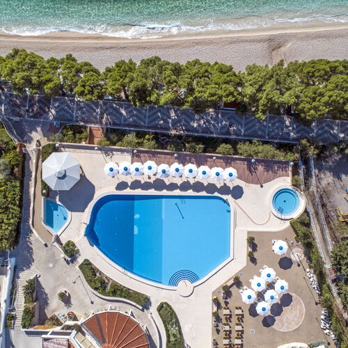Bluesun Hotel Holiday Village Afrodita Tučepi ★★★★ 4