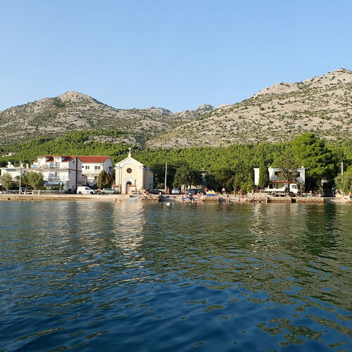 Apartmani Falk Starigrad  3