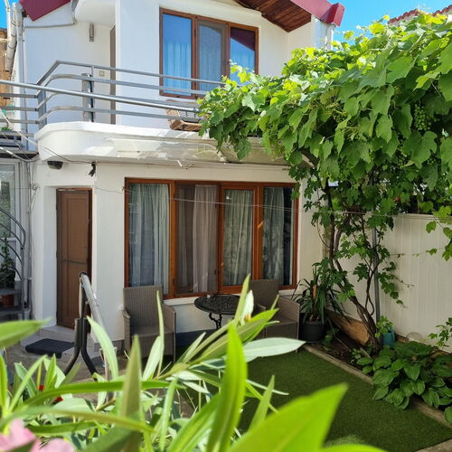 Casa Eladi