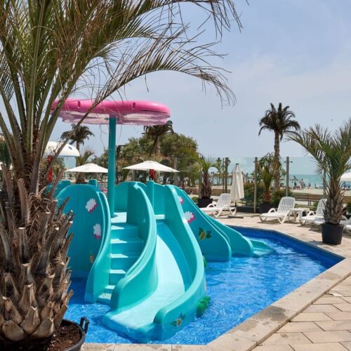 Apartament Deluxe Alezzi Năvodari