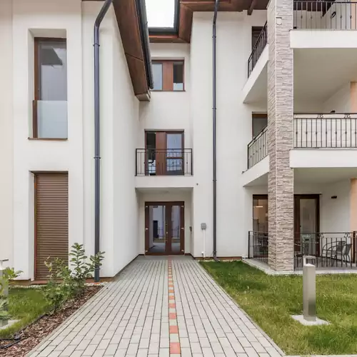 Lelle Honvéd 77-79 Apartman Balatonlelle 002 kép