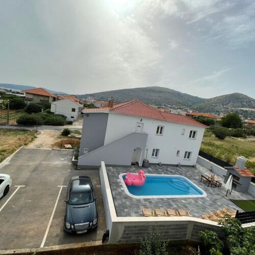 Apatmani Villa Felicita Seget Donji  3