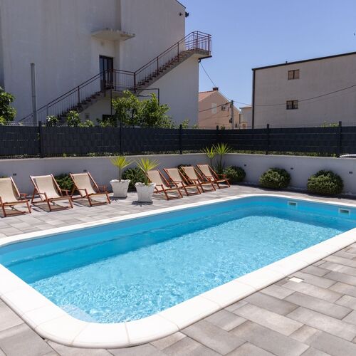 Apatmani Villa Felicita Seget Donji