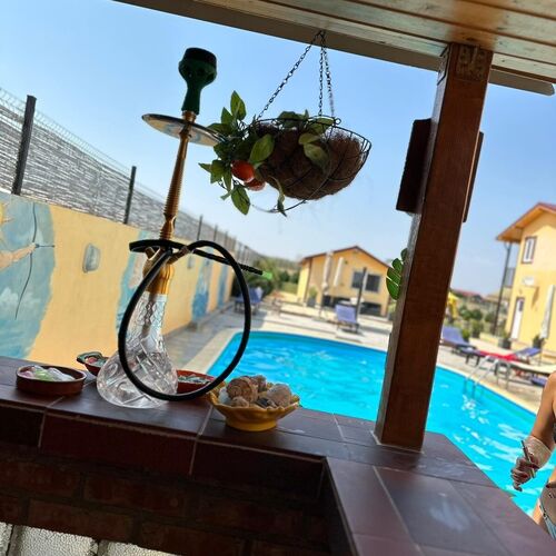 Narghilea de 75 cm cu arome orientale contra cost 