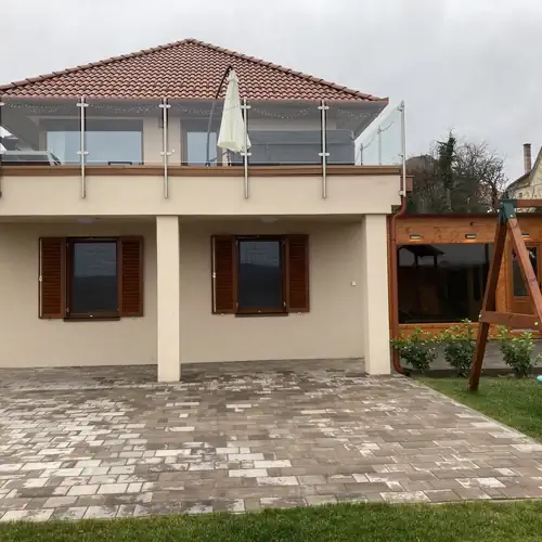 Lila Akác Vendégház Keszü 001 kép