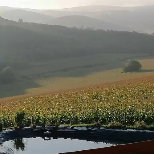 Cserháti St.Hildegard eldugott völgy Faház Penc 010 kép