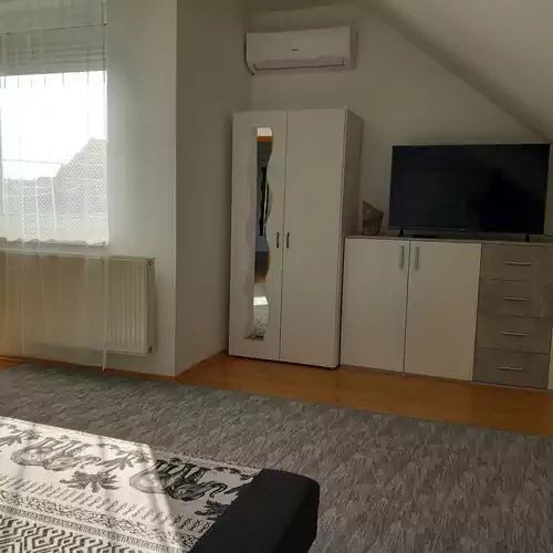 Lunedi Apartman Kiskőrö 015 kép