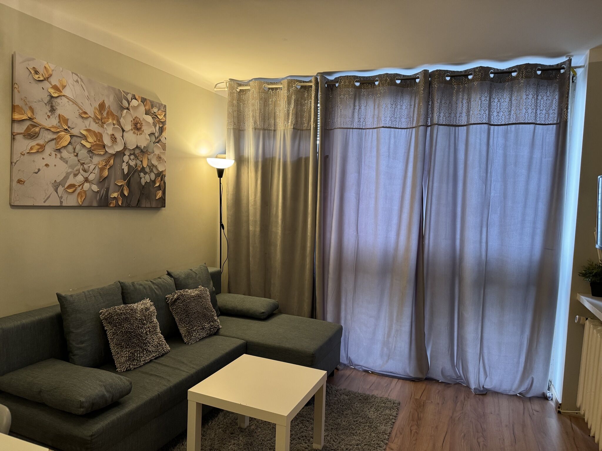 Coser Apartamenty III Warszawa