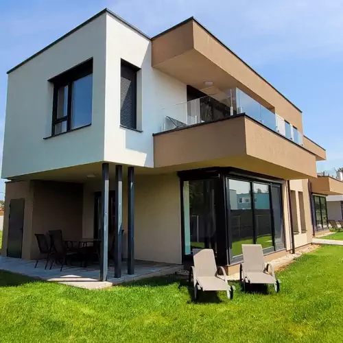 Zea Apartmanok Balatonfenyve 002 kép