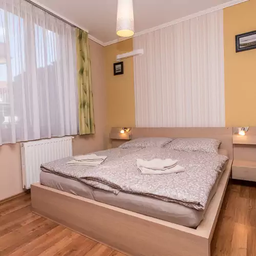 Lelle-Lídó Zsuzsanna Apartman Balatonlelle 008 kép