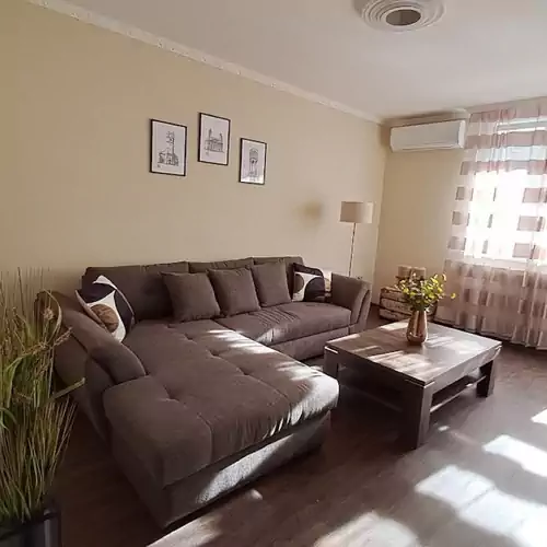 Szilfák City Apartman Hajdúszoboszló 002 kép