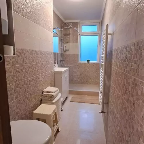 Szilfák City Apartman Hajdúszoboszló 009 kép