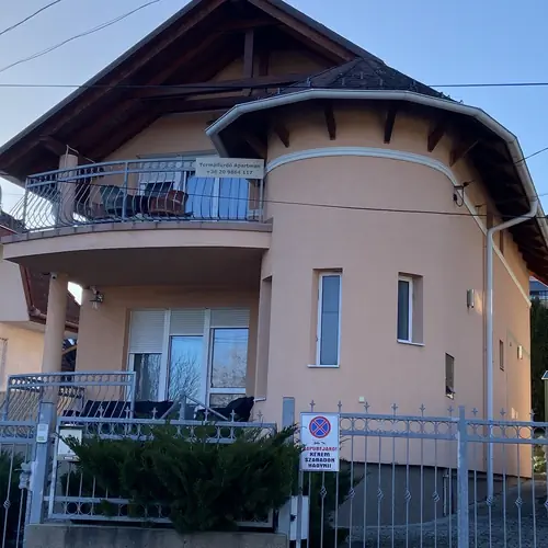 &Eacute;p&uuml;let