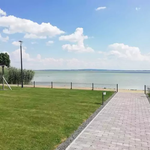 Royal Lakeside Apartment Keszthely 005 kép