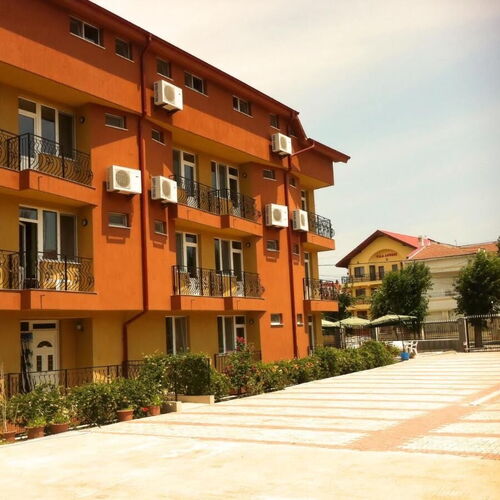 Clădirea exterior