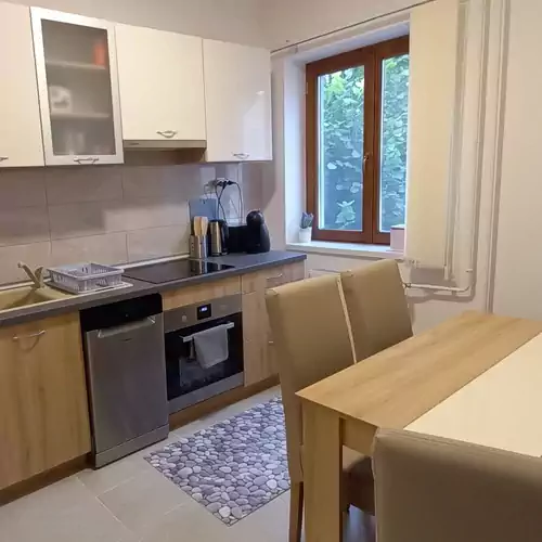 Megyeri Apartman Pócsmegyer 006 kép
