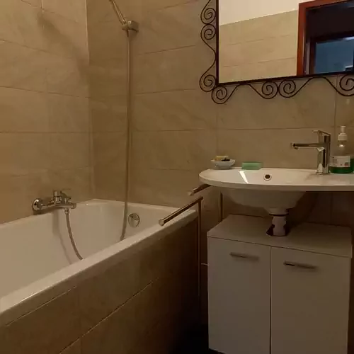 Megyeri Apartman Pócsmegyer 007 kép