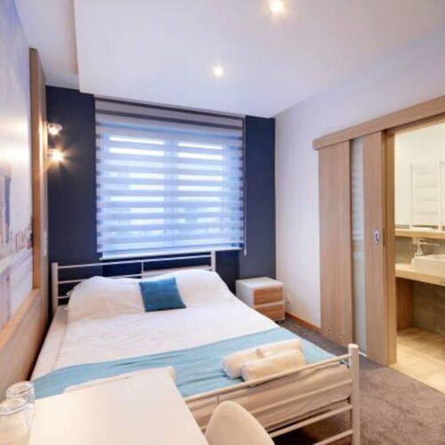 APARTAMENT PLAŻA-SYPIALNIA