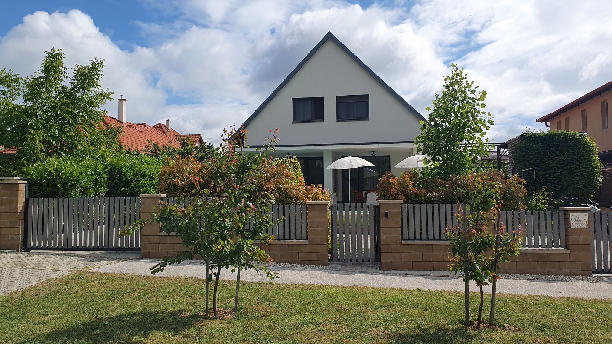 Relax Balaton Apartmanok  Balatonfüred