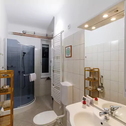 Gyöngy Apartman Pécs 008 kép