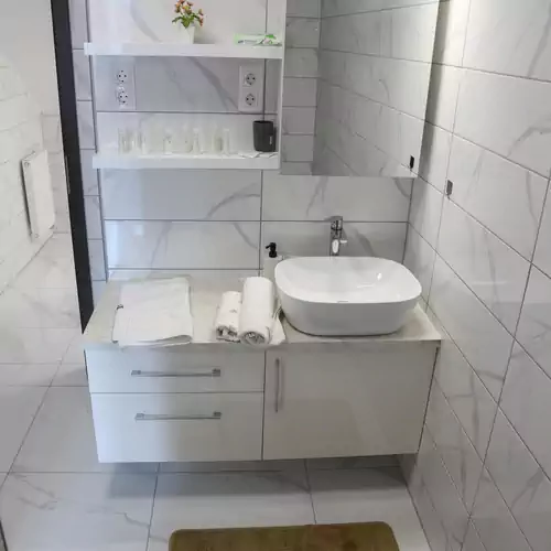 Mizzou Apartman Sárvár 009 kép