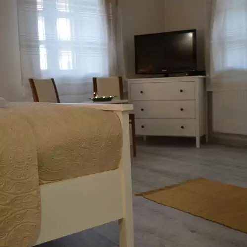 NADIT Apartmanház Hegykő 023 kép