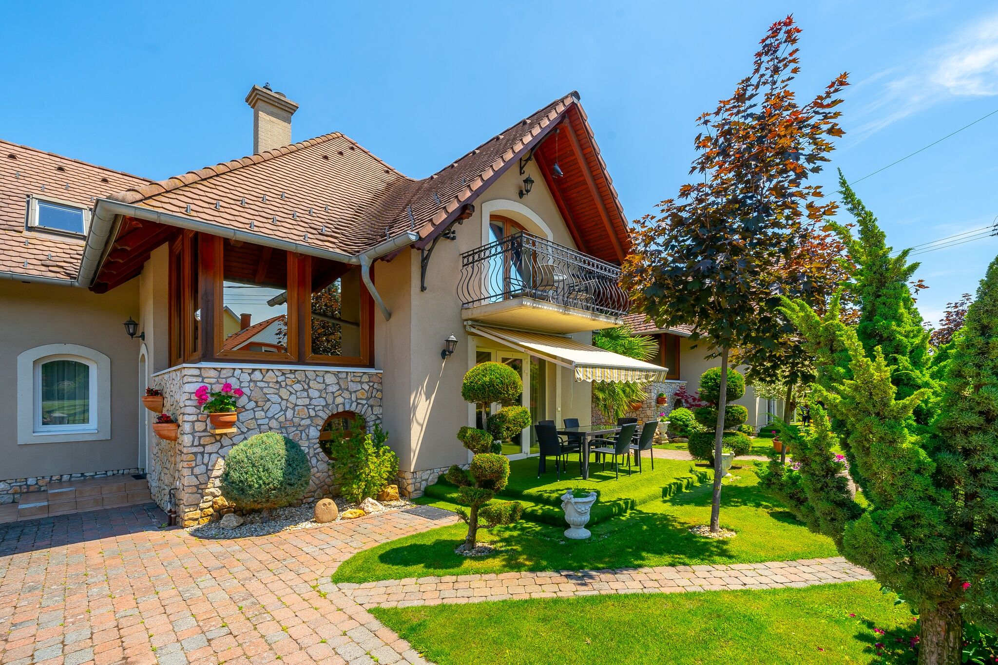 Helka Apartmanház Balatonlelle