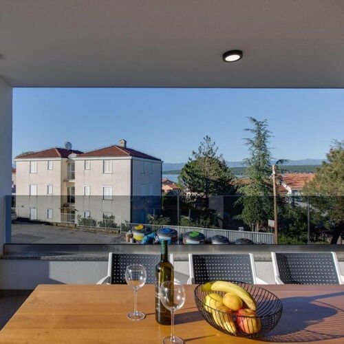 Apartment Premium II. Malinska ★ 2