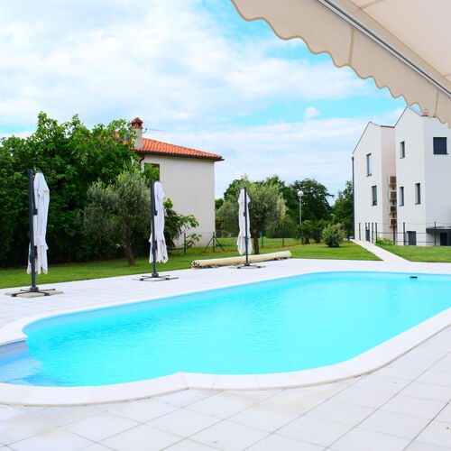 Apartment Nika Njivice ★ 3
