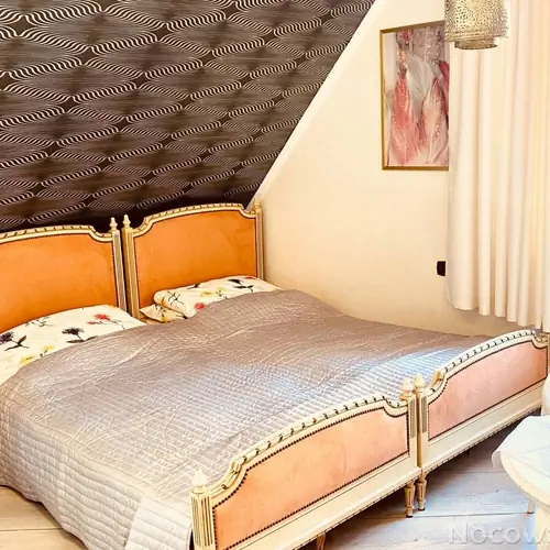 Apartament rodzinny typu studio:pok&oacute;j,sypialnia,aneks kuchenny,łazienka.