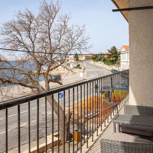 Apartman Karlobag - CKV775  2