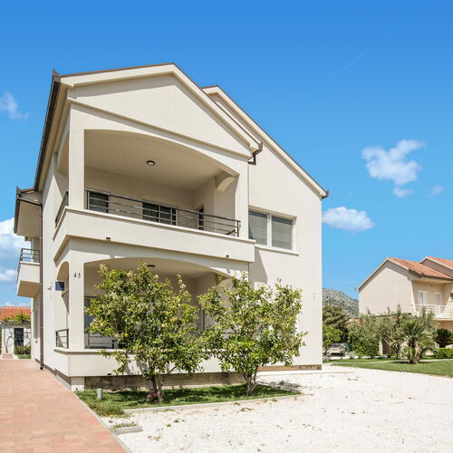 Apartman Opuzen - CDR541  2