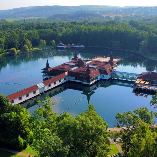 Villa Amphora Hévíz ★★★★ 4