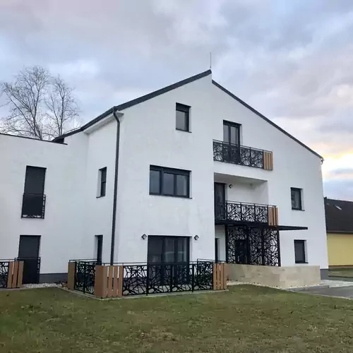 BMF Apartman Balatonmáriafürdő ***