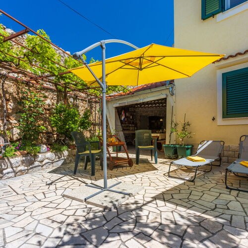 Holiday Home Manas Grižane  4