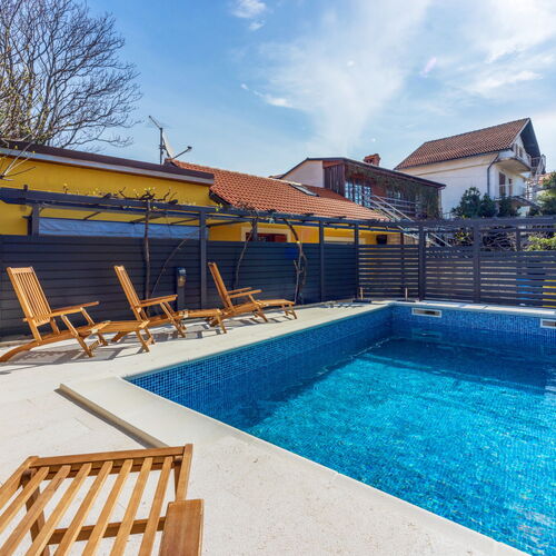 Holiday Home Kristijan Selce  3