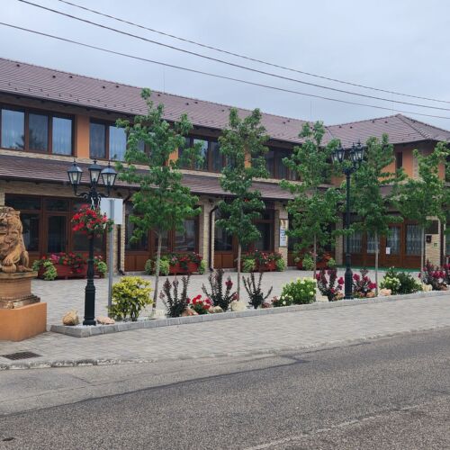 Vörös Álom Apartman Panzió Tiszakécske