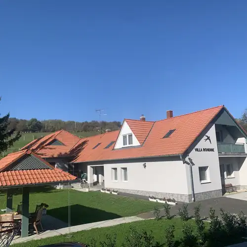 Villa Rondine Vendégház Tilaj 001 kép