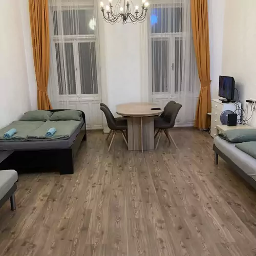 Roland Apartman Buda 1 Budapest 002 kép