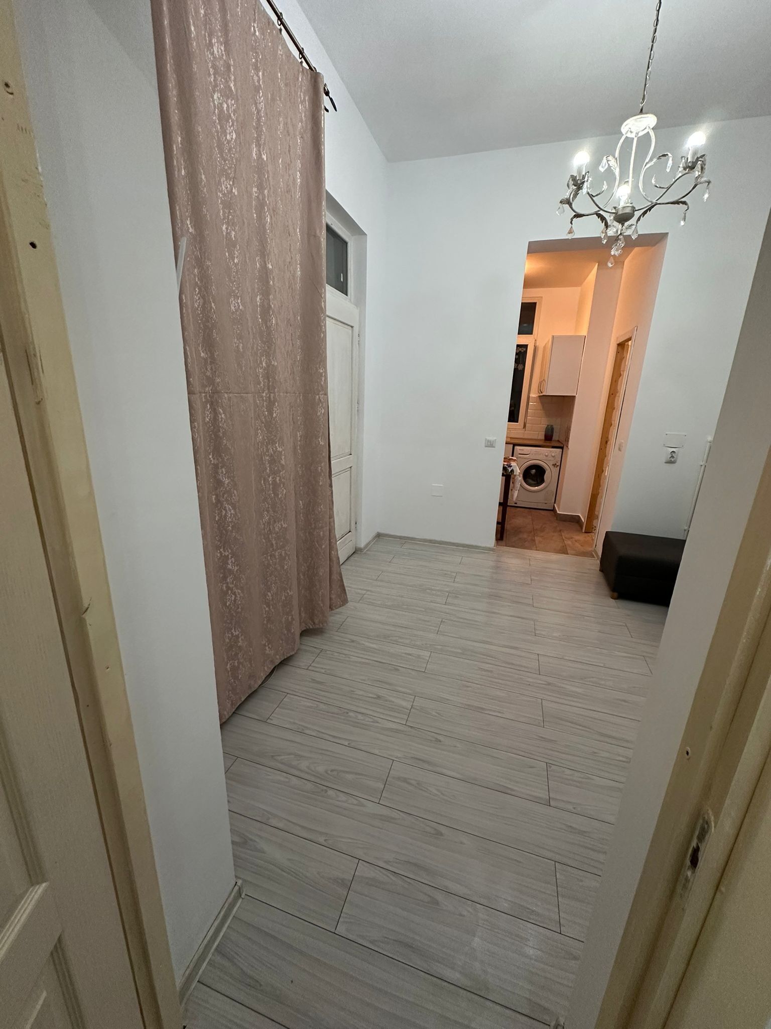 Apartament Eugen Băile Govora