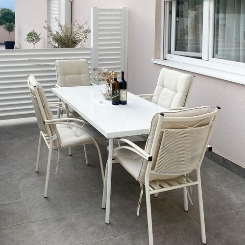 Apartman Komarna - CDR571  4
