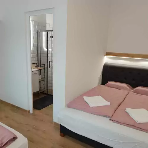 Gesztenye Apartmanház Pécs 013 kép