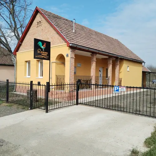 Szemből 