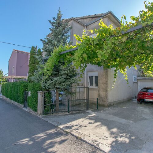 Apartment Vinka Kastel Luksic