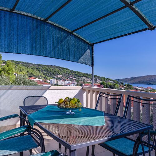 Apartment Karolina Poljica