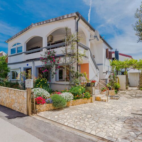 Apartment Hrg Vir II